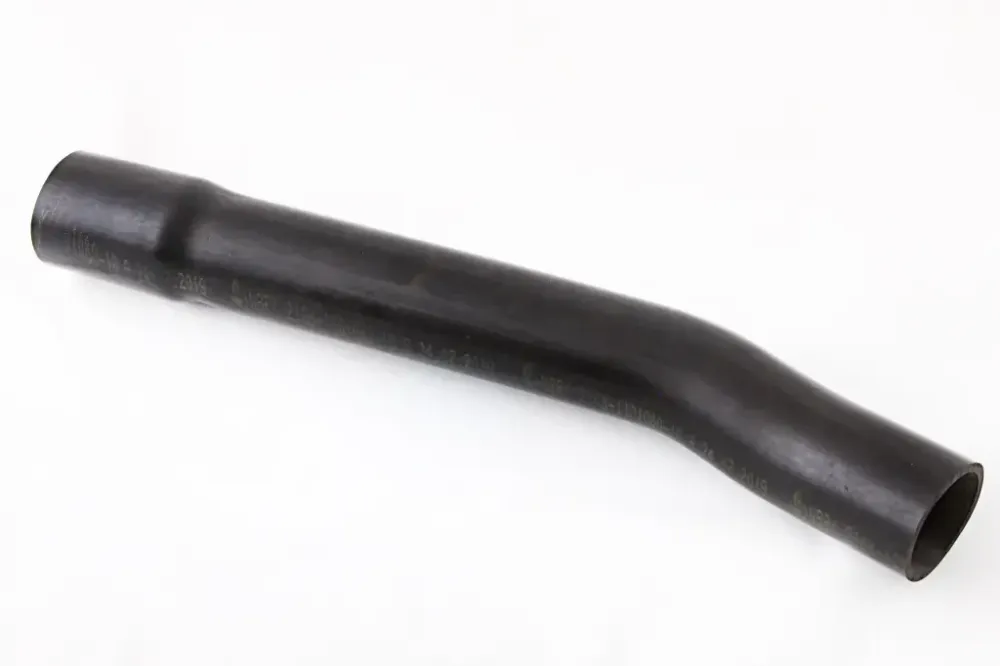 Патрубок горловины бензобака 21099 БРТ Винница - изображение 1