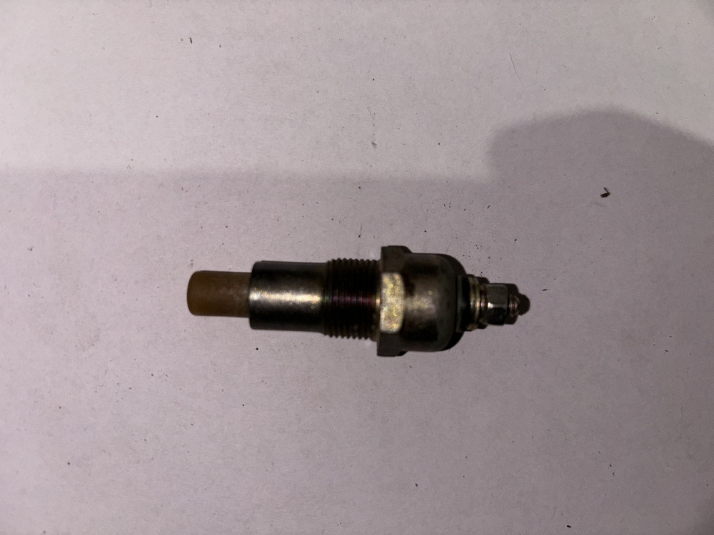 Выключатель сигнализатора неисправности тормозов ВК-503. ВК503-3710110. Харьков - изображение 1