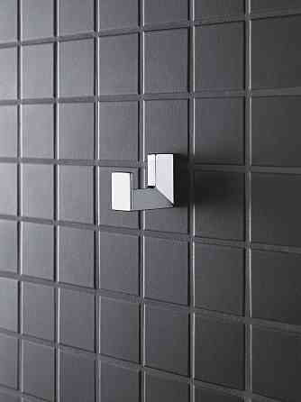 Гачок для халата Grohe Selection Cube (40782000) Киев