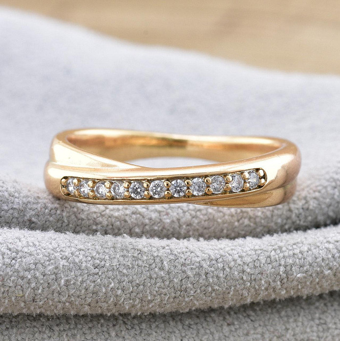 Кольцо куб. цирконий Xuping позолота 18К, 18 размер (ширина 4мм, вес 2.4г) Киев - изображение 1