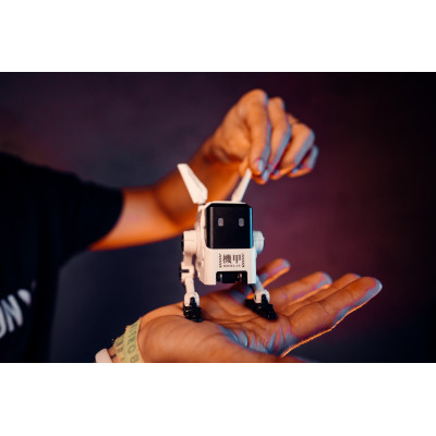 Зарядное устройство GravaStar Alpha65 65Вт 2XUSB-C/USB-A White (GRAVASTARA65_WHT_EUK) Винница - изображение 9