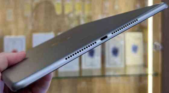 Планшет iPad Air 2 64Gb. Space Gray Wi-Fi 9.7 Київ
