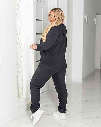 Спортивный флисовый костюм женский 