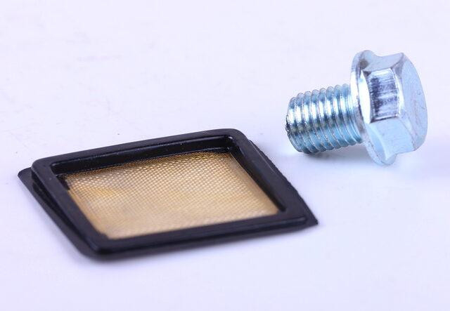 Кришка зливу олії з сіткою - Актив Мукачево - фото 2