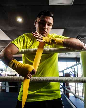 Бинти для боксу TITLE Boxing Select 180" Semi Elastic Mexican Gold (4.5м.) Каменское