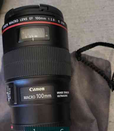 Объектив Canon EF 100mm. F/2.8L . Macro IS USM Киев