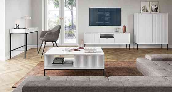 Комод високий Perfect Home Нова / Nova 2-дверний з чорними ніжками K104 Білий (PFH-091232) Дніпро