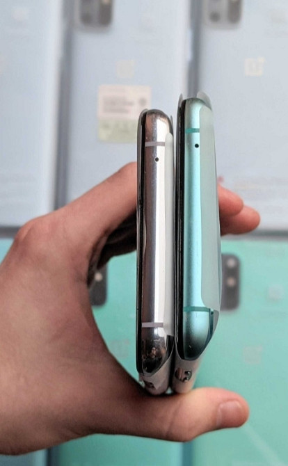 Смартфон One Plus 8T 12/256Gb Lunar Silver /Aguamarine Green Київ - фото 5