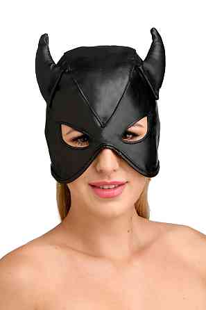 Маска з рогами Master Series: Dungeon Demon Bondage Mask with Horns, чорна Sex Aura Київ