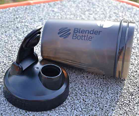 Шейкер спортивний BlenderBottle Original Classic 20oz/590ml Black Кам'янське