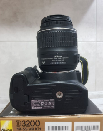 Фотоапарат Дзеркальний: Nikon D3200 Як новий! Харків