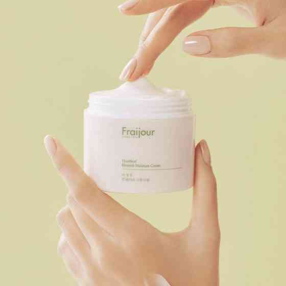 Зволожуючий крем для чутливої шкіри з екстрактом хауттюйні Heartleaf Blemish Moisture Cream Fraijour 100 мл Київ