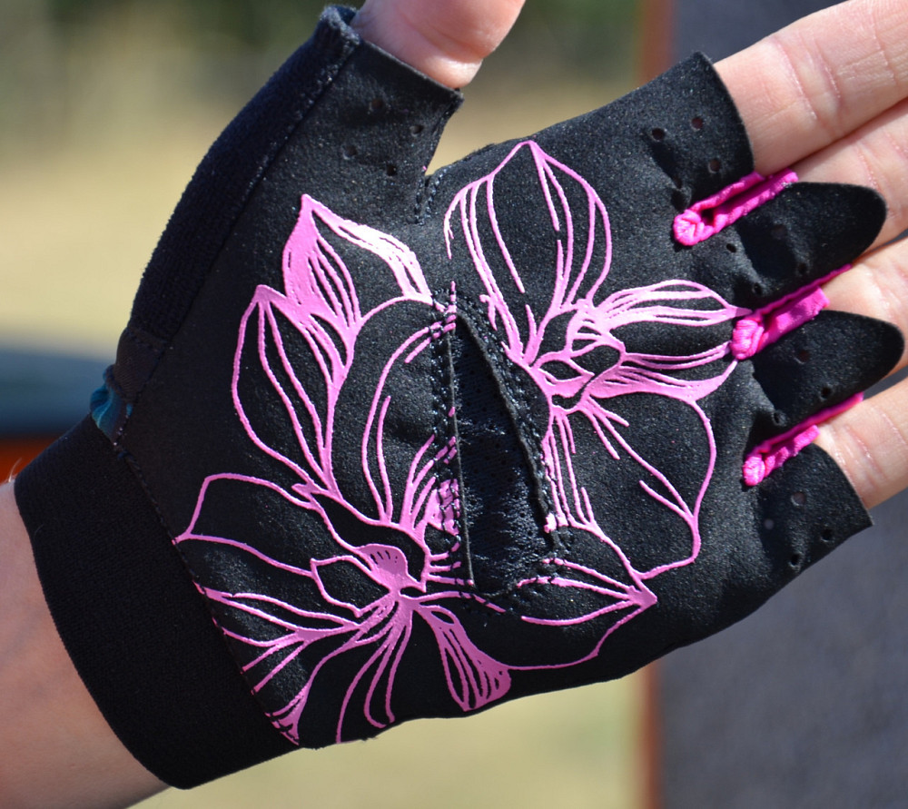 Рукавички для фітнесу MadMax MFG-770 Flower Power Gloves Black/Pink M Каменское - изображение 6