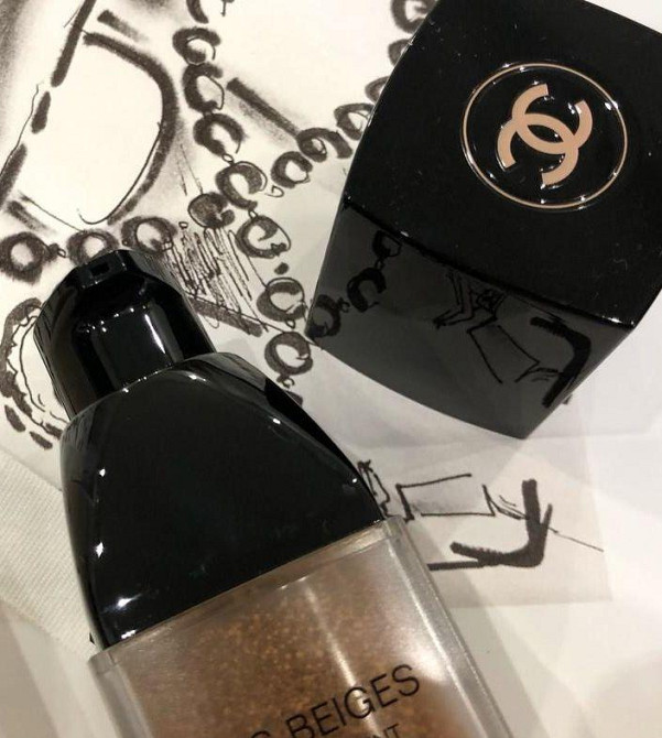 Тональный флюид-тинт для лица Chanel Les Beiges Eau De Teint MEDIUM LIGHT Славянск - изображение 7