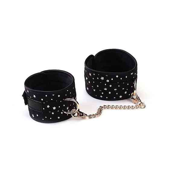 Набор Liebe Seele Stary Nights 7pcs Bondage Kit, фиксаторы, ошейник с поводком, кляп, флоггер, маска Sex Aura Киев