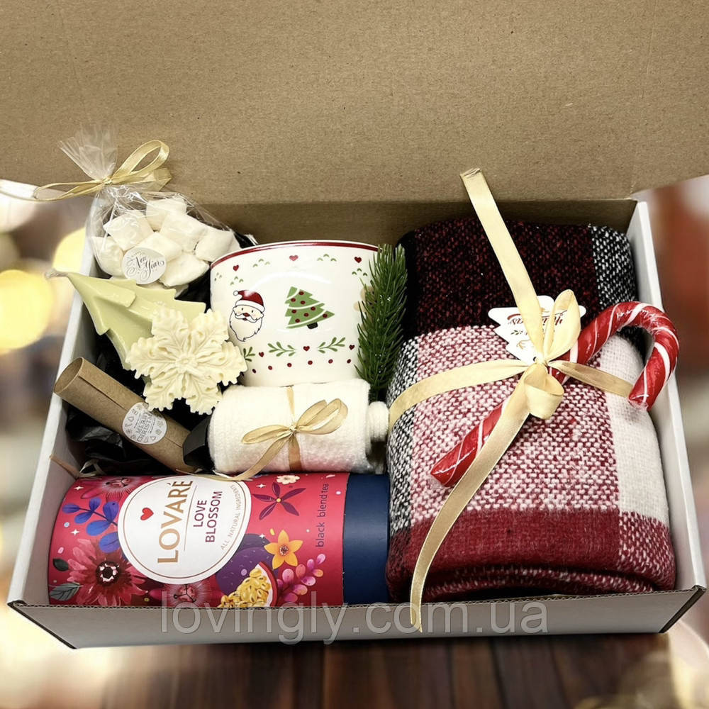 Новорічний подарунковий бокс для затишку з пледом, чашкою, чаєм і натуральними свічками Ірпінь - фото 10