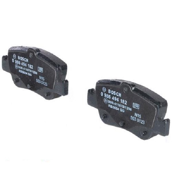 Тормозные колодки Bosch дисковые задние TOYOTA Auris/Corolla 