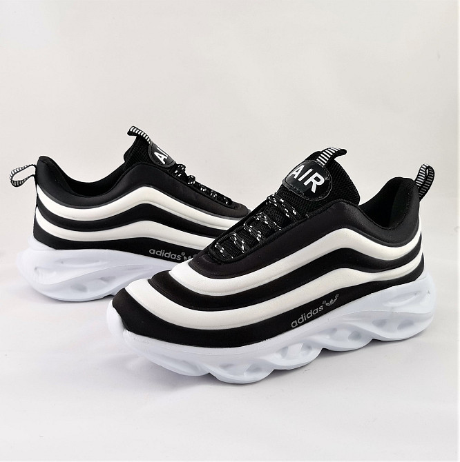 Кросівки Adidas Air Boost Білі Чорні Чоловічі Адідас (розміри: 42) Відео Огляд Дніпро - фото 7