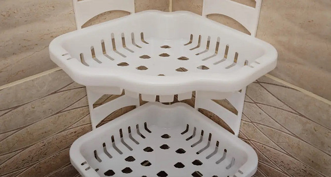 Угловая полка в ванную настеннная Efe plastics 
