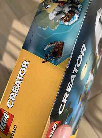 Набір LEGO Creator "Scary Pirate Island" (40597) Харків