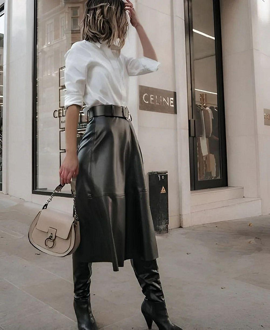 Женская базовая миди юбка из экокожи Одесса - изображение 3