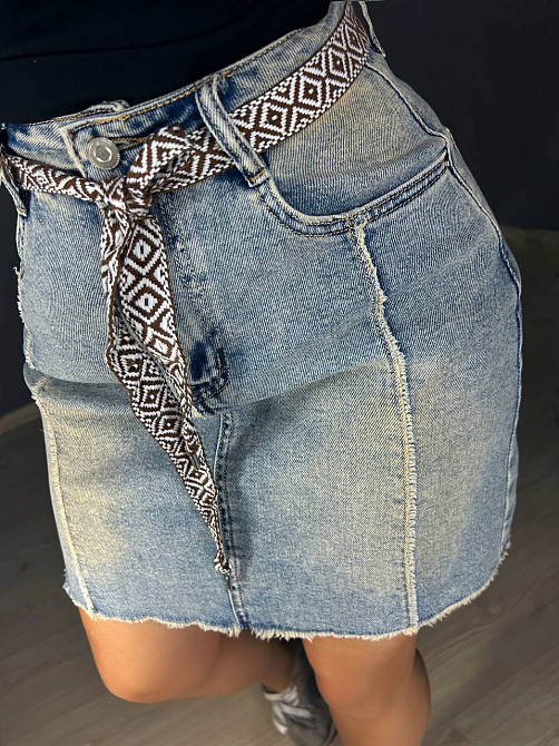 Юбка женская джинсовая Liana 426 средней длины с бахромой и этнопоясом голубая, голубой, 25, 25, 70 см, 97 см Киев - изображение 19