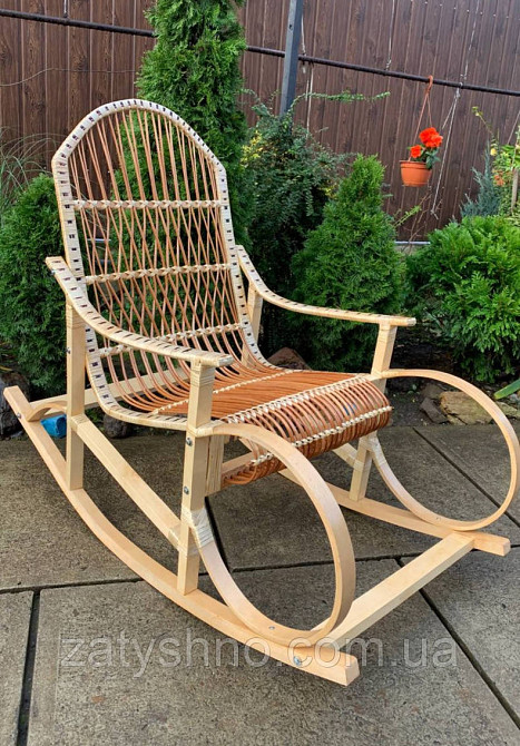 Крісло-гойдалка букова, плетена з лози Київ - фото 6