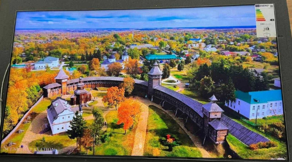 Телевизор: 65