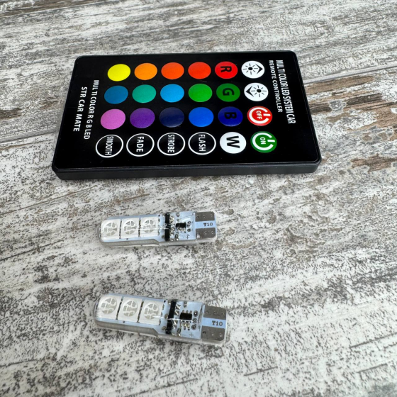 LED T10 W5W лампи 2шт, 6 SMD 5050, 16 кольорів, з пультом ДУ, авто, габарити, салон Київ