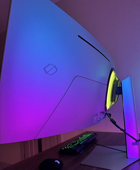 Монитор Игровой OLED 240Hz. 49