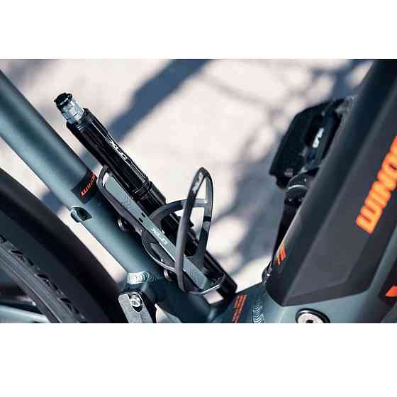 Флягодержатель с бортировкой XLC BC-K10, красный Київ