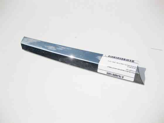 Mercedes-Benz  A1648881085 Хром решітки радіатора нижній правий GL X164 Одеса