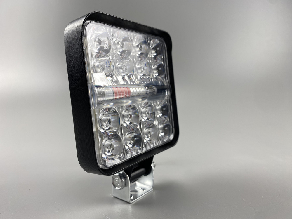 Фара LED квадратна 48W 6000K (26 діодів) багатофункціональна біле світло (верх + низ) + червоне світло (центр) + синє світло (цент Мукачево - фото 6