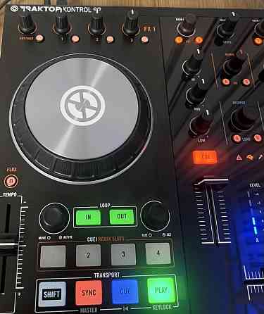 Native Instruments Traktor Kontrol S2 MK2  Dj Контроллер. Харьков