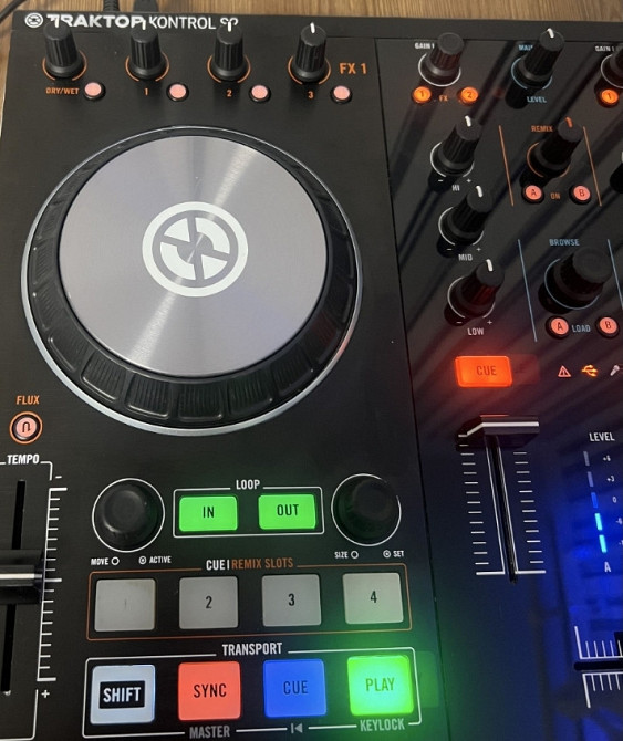 Native Instruments Traktor Kontrol S2 MK2 Dj Контролер. Харків - фото 5