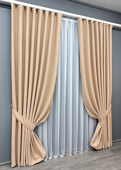 Комплект готовых штор VR-Textil Блэкаут двусторонний Eclipsе № 1816ш Бежевый 150х270 см 2 шт (33-0797) Киев - изображение 3
