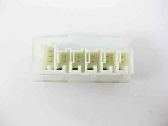 Mercedes-Benz  A0009820412 Розподільник потенціалів CAN 5x2 / 1x3 pin C-Class Coupe C205 C-Class W205 C-class Estate S205 C-Class Cabrio A205 GLC Coup Одесса