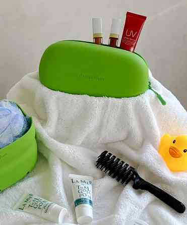 Сумка 2в1 силіконова косметичка водонепроникна для аксесуарів у ванну кімнату і душ, дорожня, зелена Кам'янець-Подільський