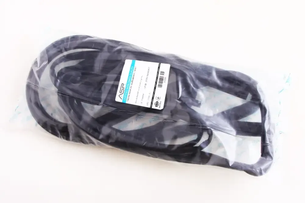 Уплотнитель лобового стекла 2110 ASR с окантовкой Винница - изображение 2