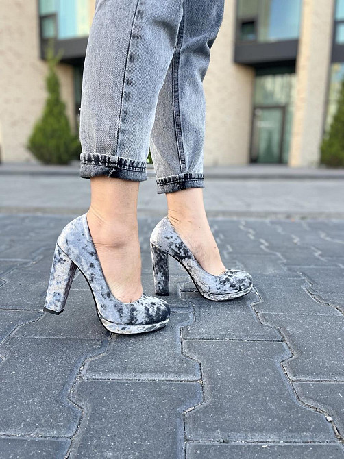 Туфлі жіночі MISSKA сірі оксамит каблук 10см (L212-E326 3556) Коломия - фото 9