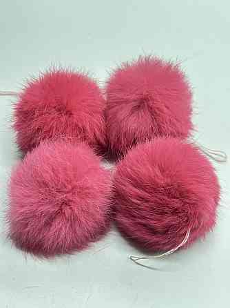 Хутряний помпон на шапку з кролика 7-8 см Малиновий 2 Харків