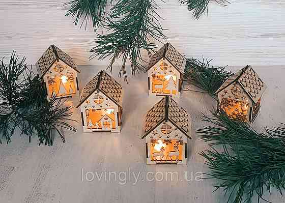 Подарунковий набір з шести будиночків LED підсвітка 10 см Ірпінь