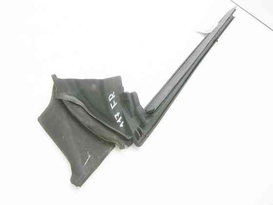 Mercedes-Benz  A1177250265 Ущільнювальна гумка під скло внутрішня передніх правих дверей CLA Shooting Brake X117 CLA C117 Одеса