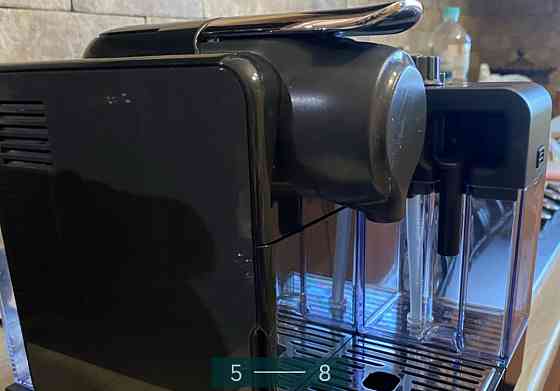 Кофеварка Delonghi Nespresso. Київ