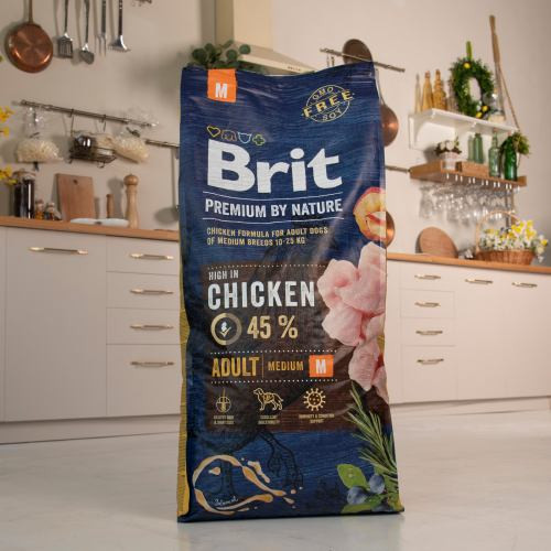 Корм сухой Brit Premium Dog Adult M для взрослых собак средних пород весом 10-25 кг с курицей 15 кг Киев - изображение 6