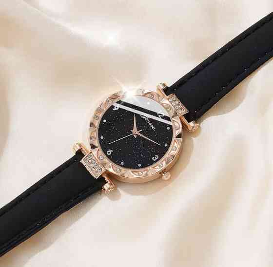 Подарочный набор для женщин наручные часы браслет кольцо ожерелье и серьги без подарочной коробки черный Киев