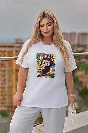 Базова жіноча футболка з малюнком "Labubu" | Норма і батал Київ
