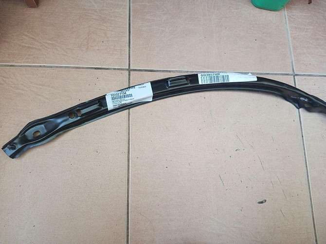 Усилитель переднего бампера TrueParts, наружный правый (США) для Toyota Camry 02-06 Полтава - изображение 1