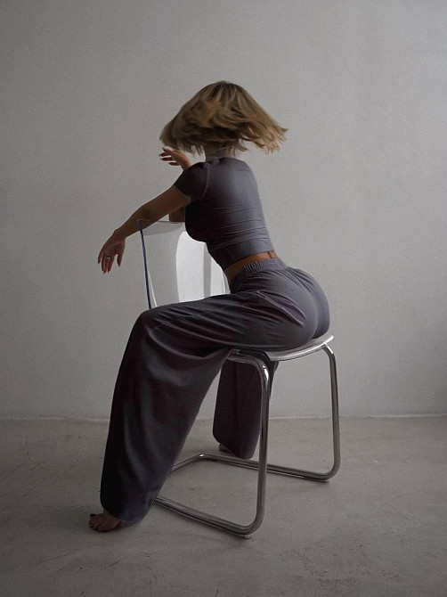 Женский базовый костюм двойка: футболка и штаны микродайвинг Графит, 42/44 Одесса - изображение 1