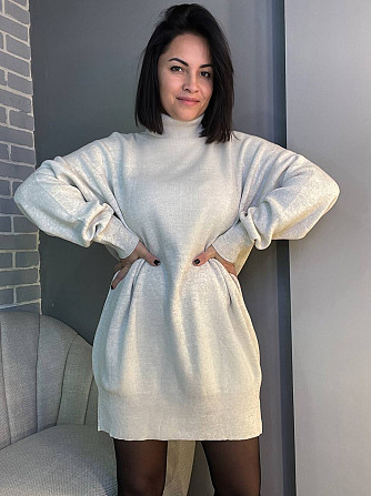 Платье женское My fashion 2024101 свитер воротник хомут оверсайз удлиненный one size, світло-бежевый Одесса - изображение 5